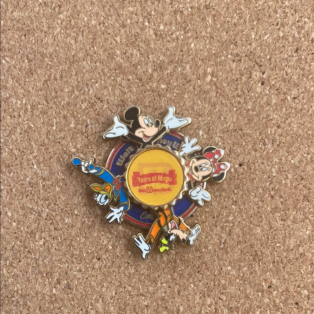 Mickey and Friends 40th Anniversary Disney Pin